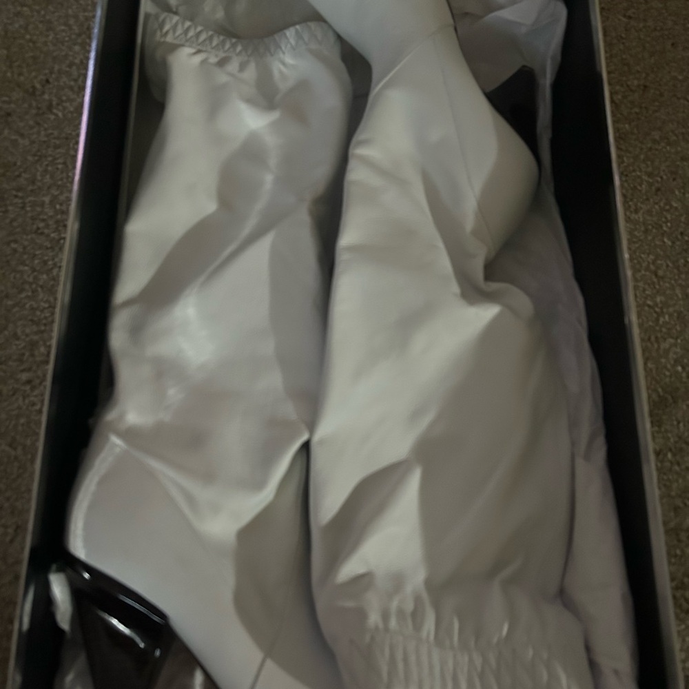 Sigerson Morrison White Leather Boot